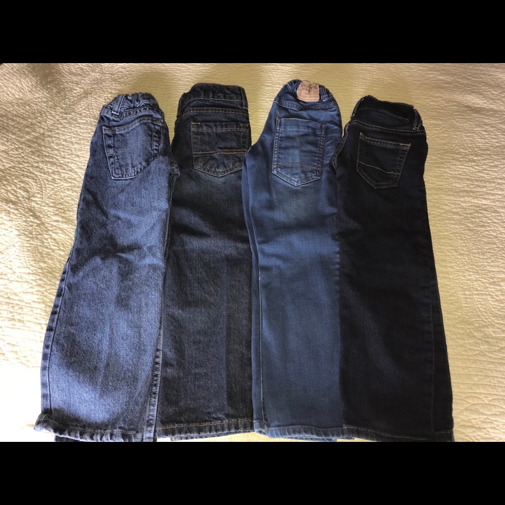 4 pairs of 5T boys jeans, misc brands